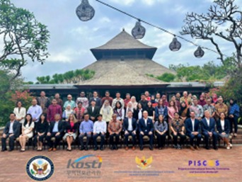 KOSTI outreach group photo in Bali, Indonesia