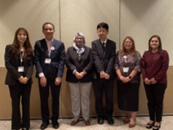 KOSTI and Malaysian delegates group photo
